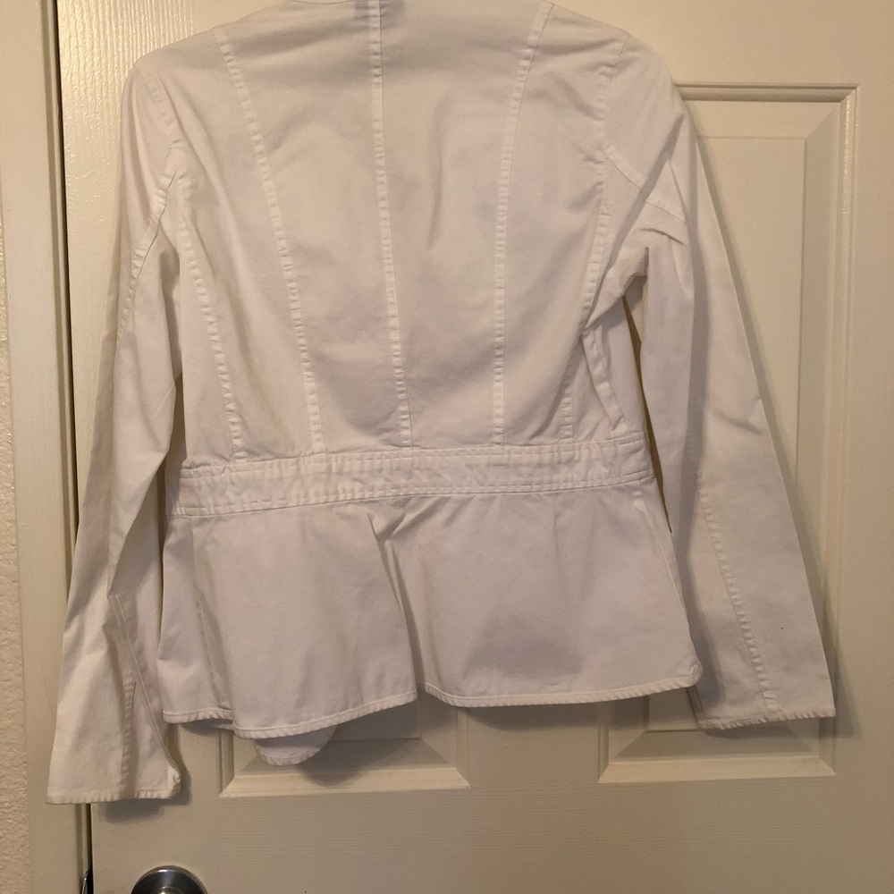 Withe Blazer, Good Condition - image 2